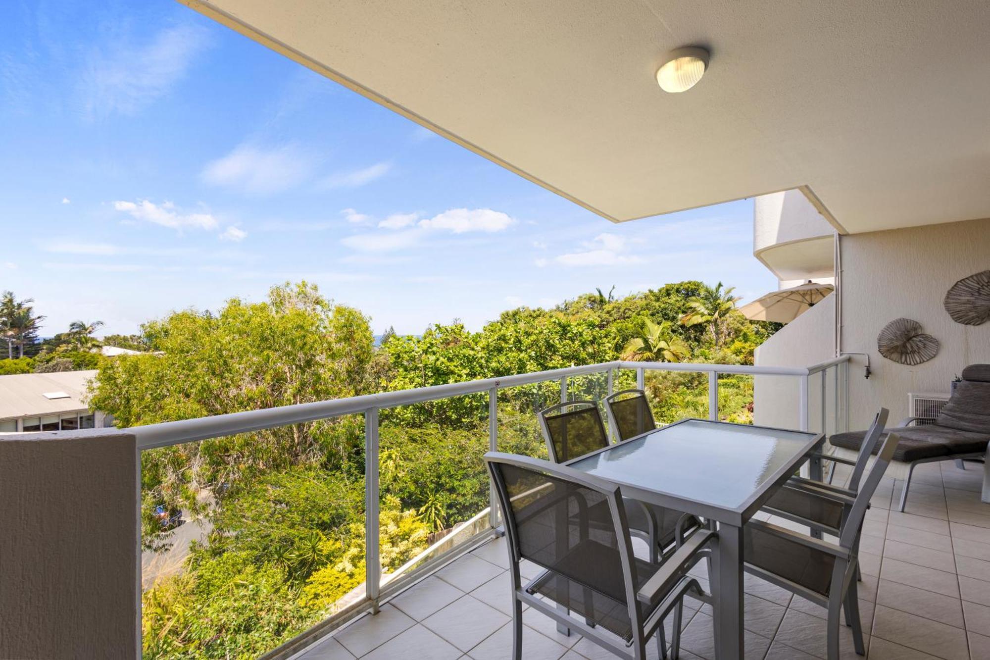 Sunshine Vista Aparthotel Sunshine Beach Exterior photo
